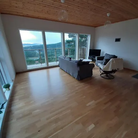 Holiday Sandnes-hommersak